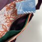 orangen-lilane Umhängetasche mit Buttons 06