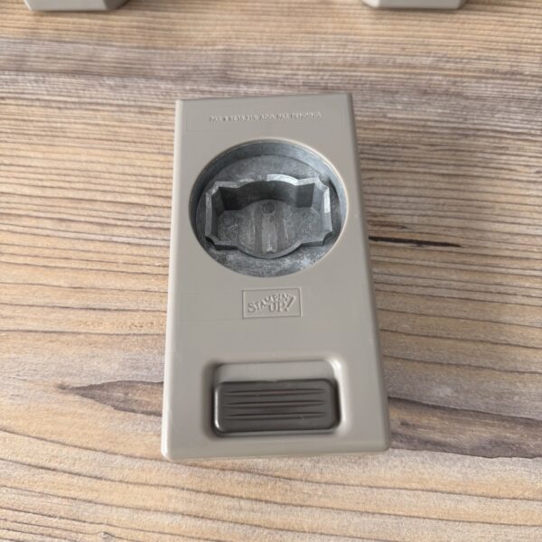 Handstanze Designerlabel (119862) Handstanze Designerlabel (119862)