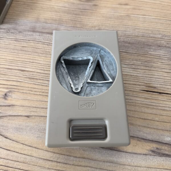 Handstanze Wimpelduo (122361) Handstanze Wimpelduo (122361)