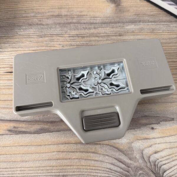 Stanze Stechpalmen-Bordüre (156379) Stanze Stechpalmen-Bordüre (156379)