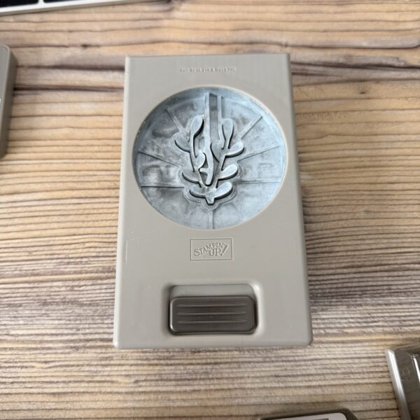 Stanze Zierzweig (148012) Stanze Zierzweig (148012)